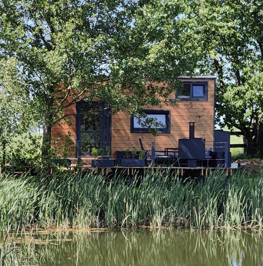 Tinyhousebeidresden 1 - Direkt Am Naturteich - Naehe Saechsische Schweiz, Dresden Großharthau Buitenkant foto